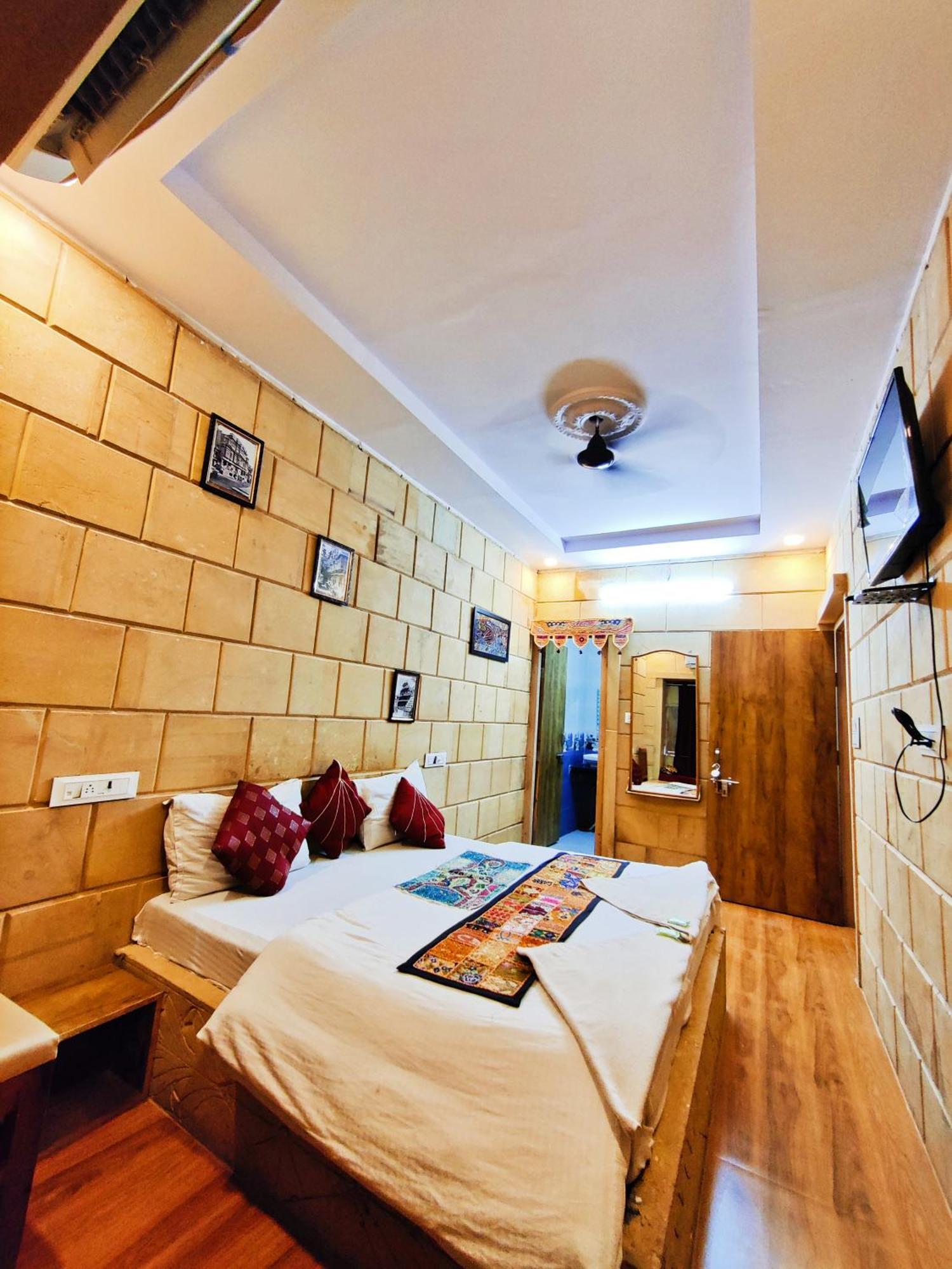 Hotel Jaswant Palace Jaisalmer Værelse billede