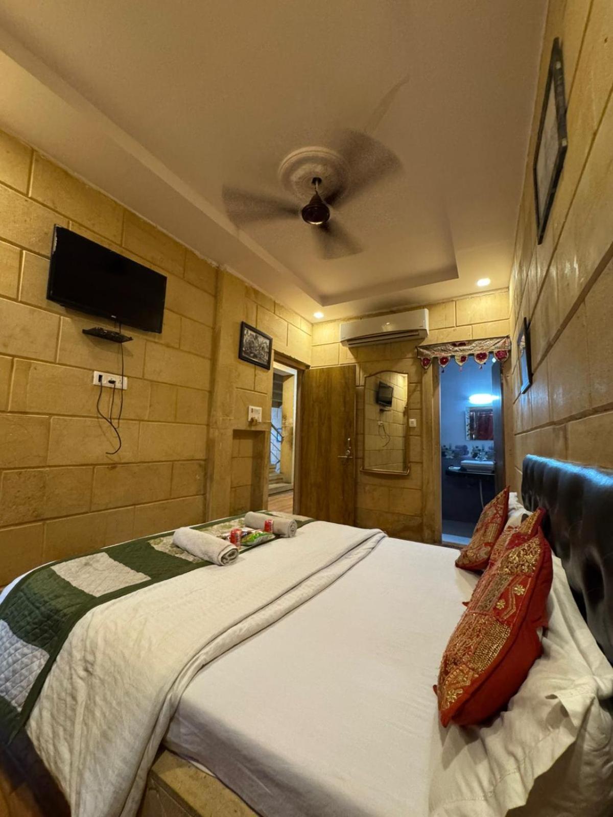 Hotel Jaswant Palace Jaisalmer Eksteriør billede